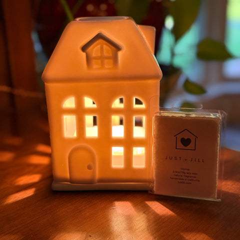 Candle Warmers Illumination Fragrance Warmer Porcelain House w/Just Jill Wax Melts