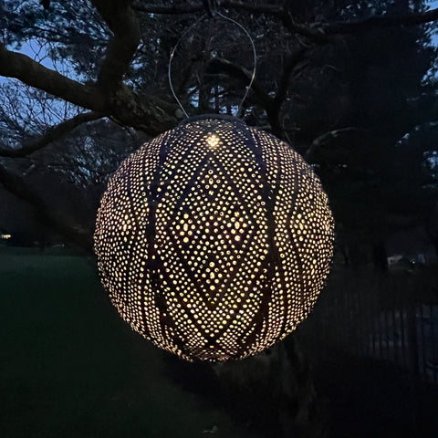 New Edition LUMIZ Battery Powered LED Medium Round Battery Powered Lantern