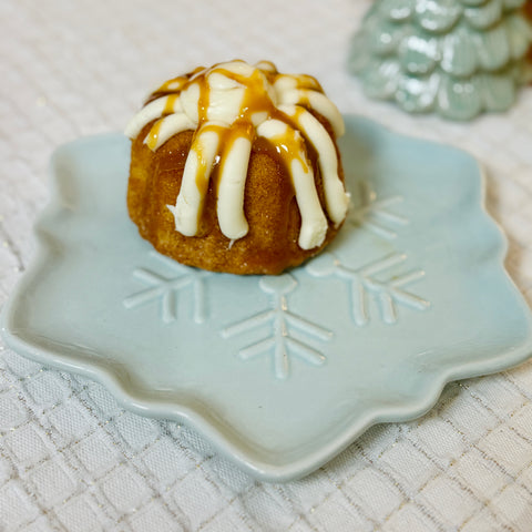 Set of 2 Snowflake Serving Dishes for Just Jill