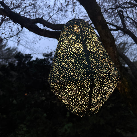 New Edition LUMIZ Battery Powered LED Outdoor Can Shape Lantern