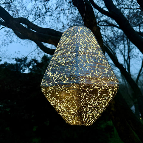 New Edition LUMIZ Battery Powered LED Outdoor Can Shape Lantern