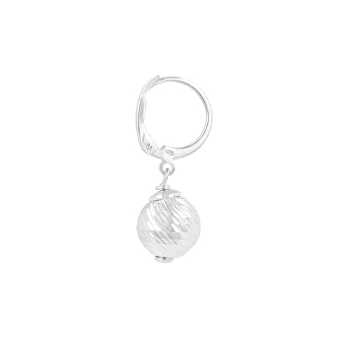 Italian Sterling Silver Diamond-Cut Leverback Earrings