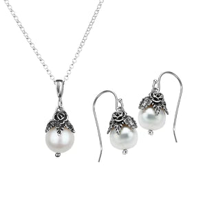 Danny Newfeld Pearl Earrings and Pendant Set